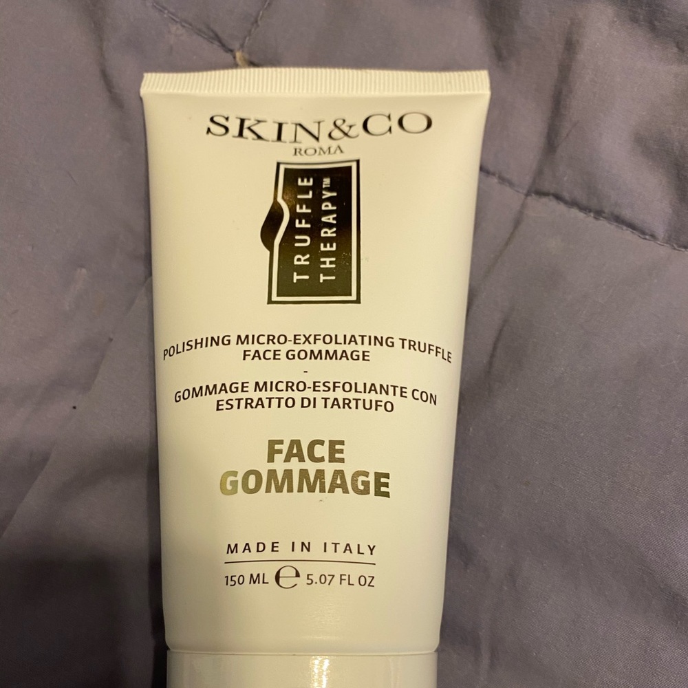 Skin and Co.